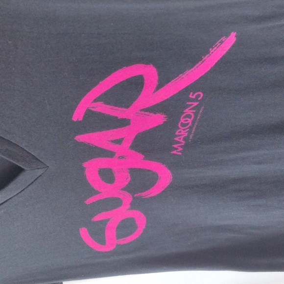 Maroon 5 Sugar Tshirt Size Medium - Picture 11 of 12